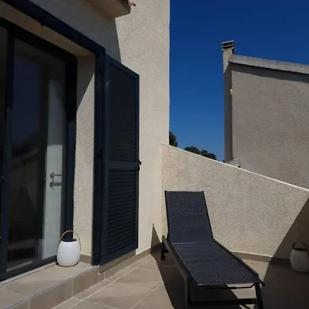 Nyaraló A Piaghja Duplex Mina En Bord De Mer A 150 Metres De La Plage